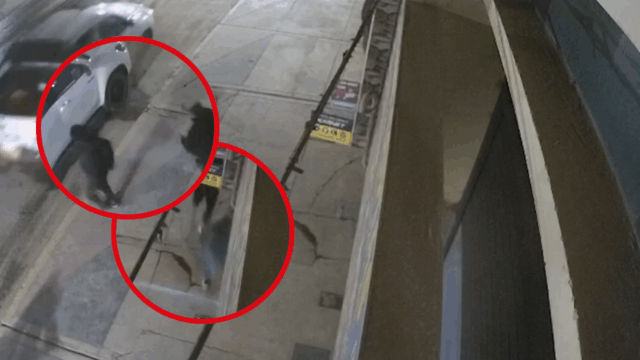 Siete delincuentes armados asaltan tienda en Juliaca en menos de tres minutos