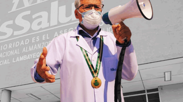 Trabajadores de EsSalud Inician Huelga Nacional Indefinida: 13 Millones de Asegurados en Riesgo